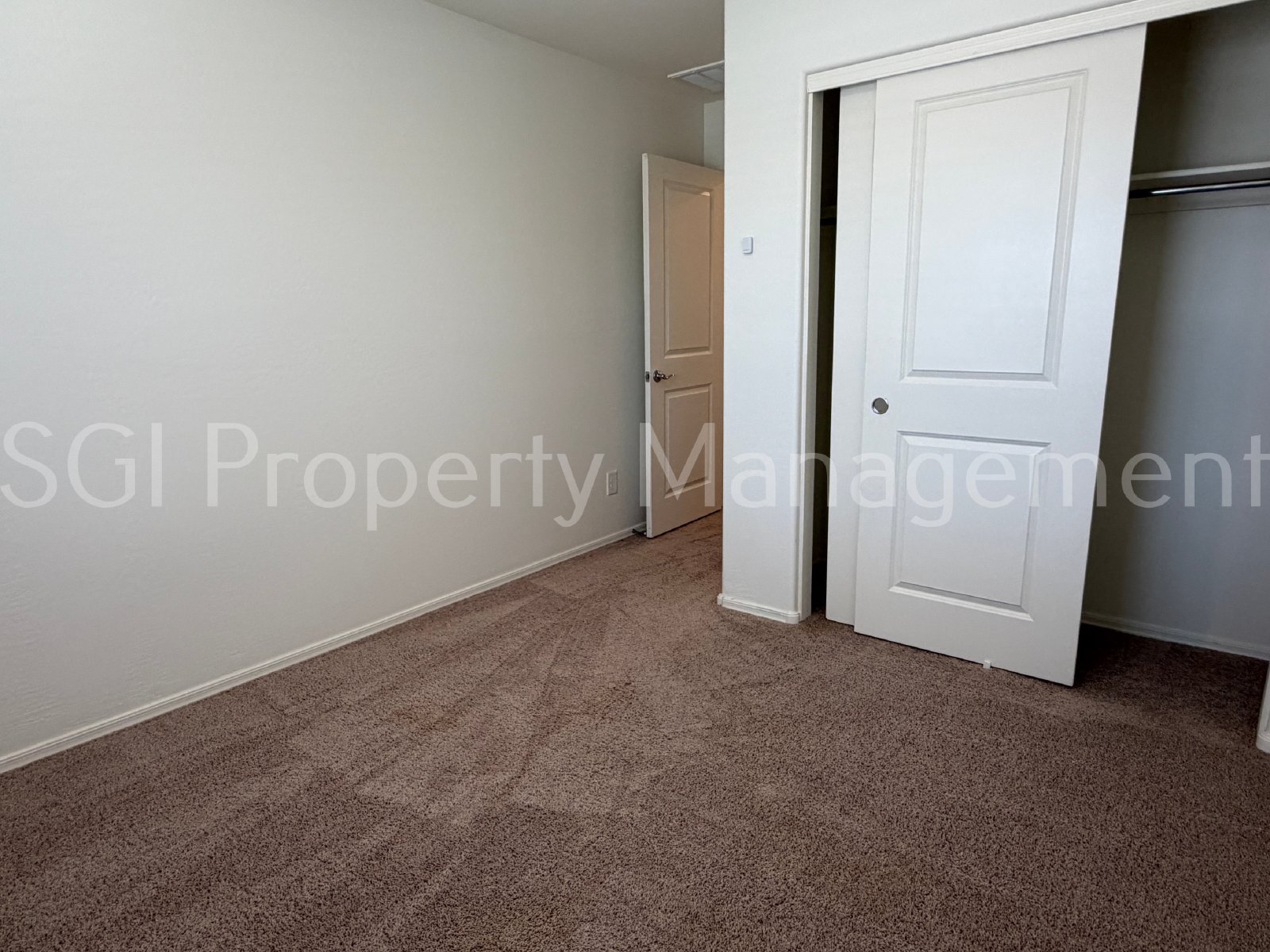 BEAUTIFUL  HOME IN GHOST HOLLOW COMMUNITY! property image