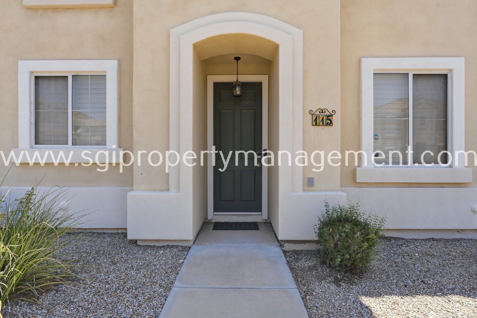 3 bedroom, 2.5 bathroom Ahwatukee home property image