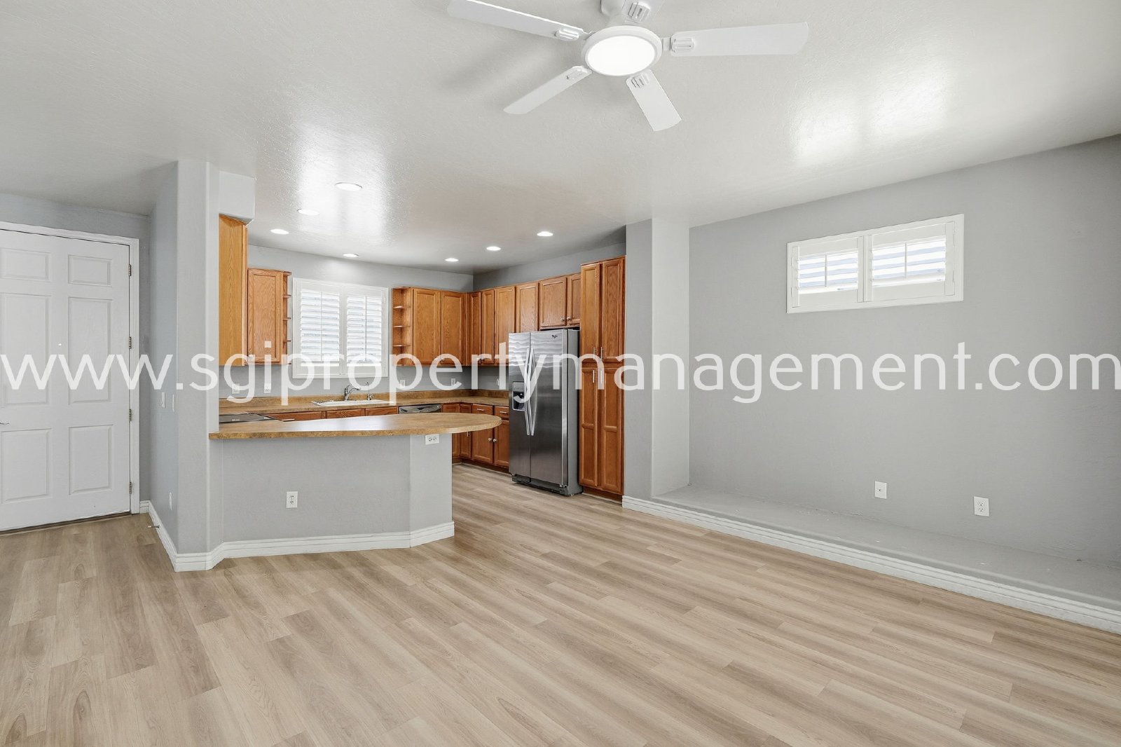 3 bedroom, 2.5 bathroom Ahwatukee home property image