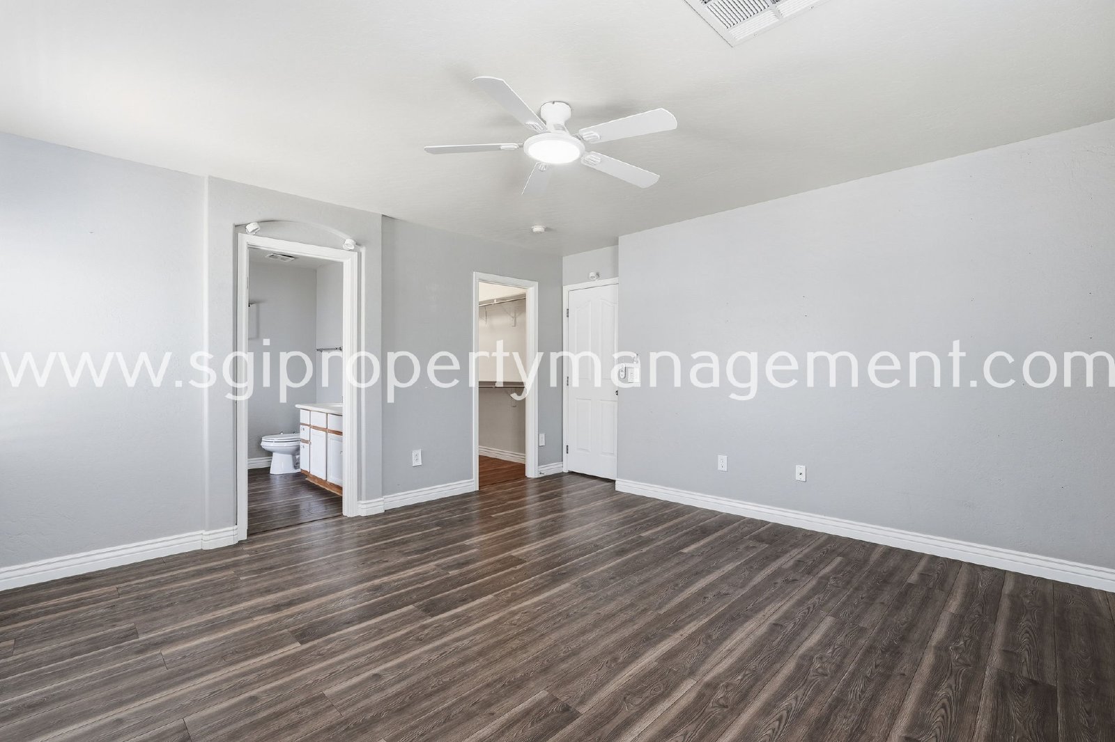 3 bedroom, 2.5 bathroom Ahwatukee home property image