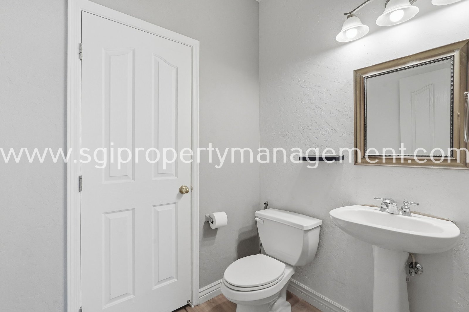 3 bedroom, 2.5 bathroom Ahwatukee home property image