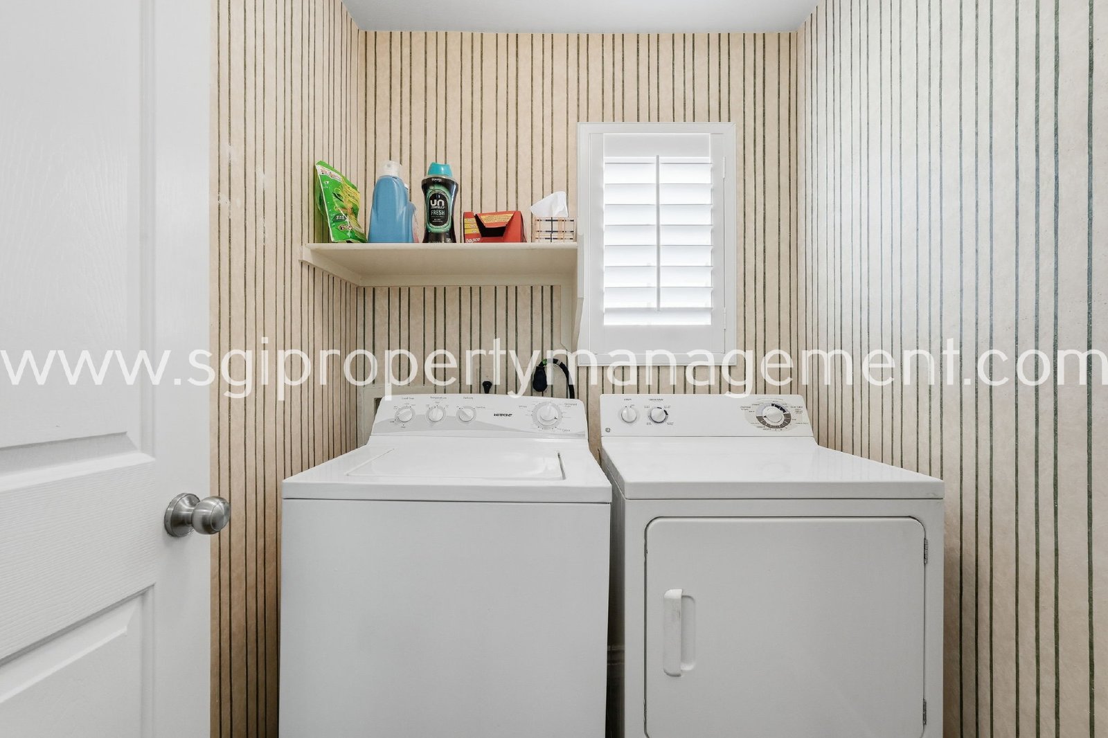 3 bedroom, 2.5 bathroom Ahwatukee home property image