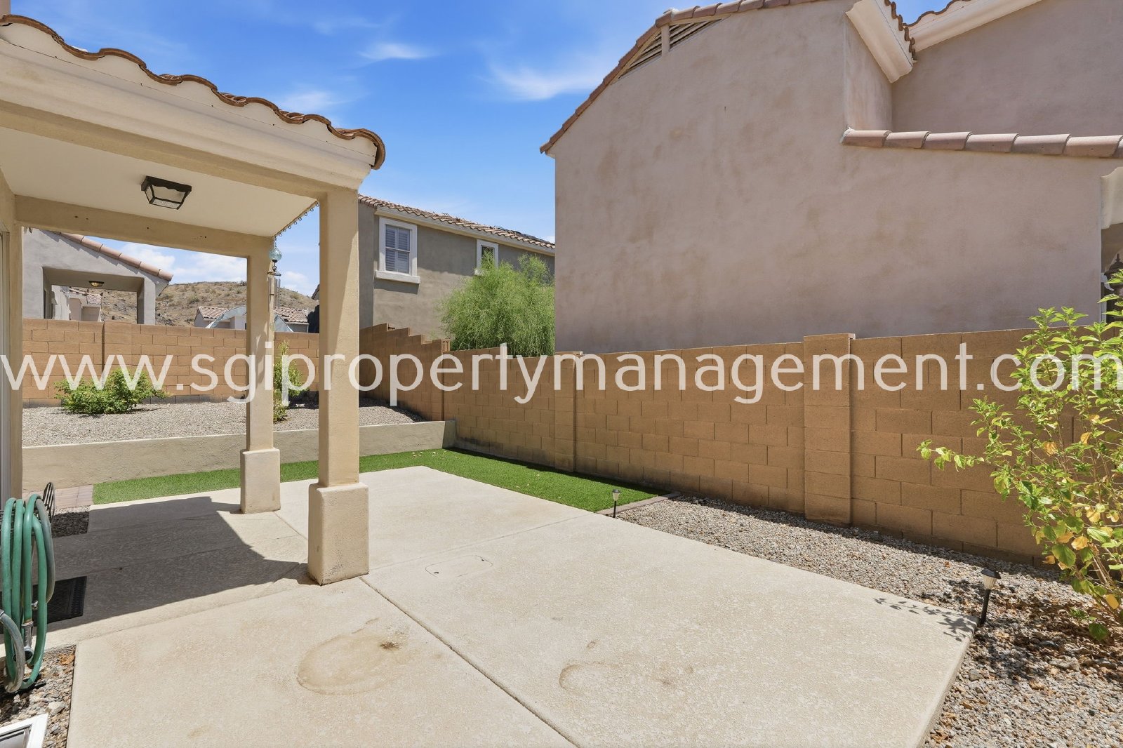 3 bedroom, 2.5 bathroom Ahwatukee home property image