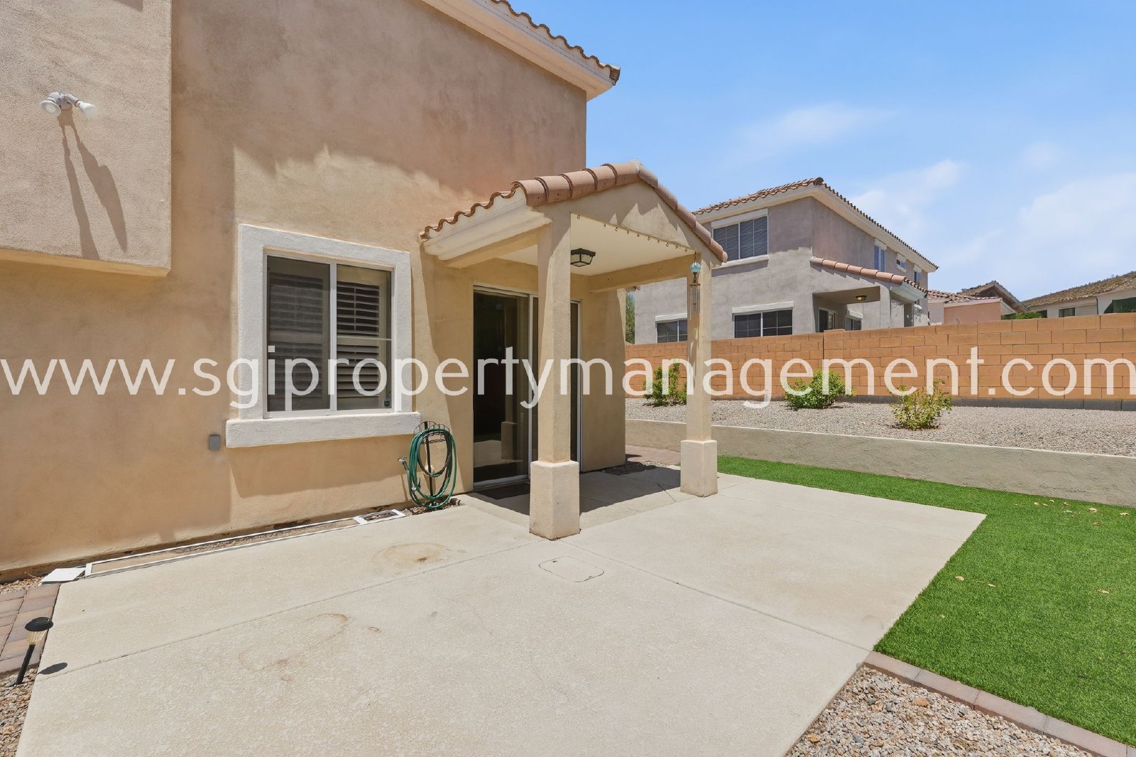 3 bedroom, 2.5 bathroom Ahwatukee home property image