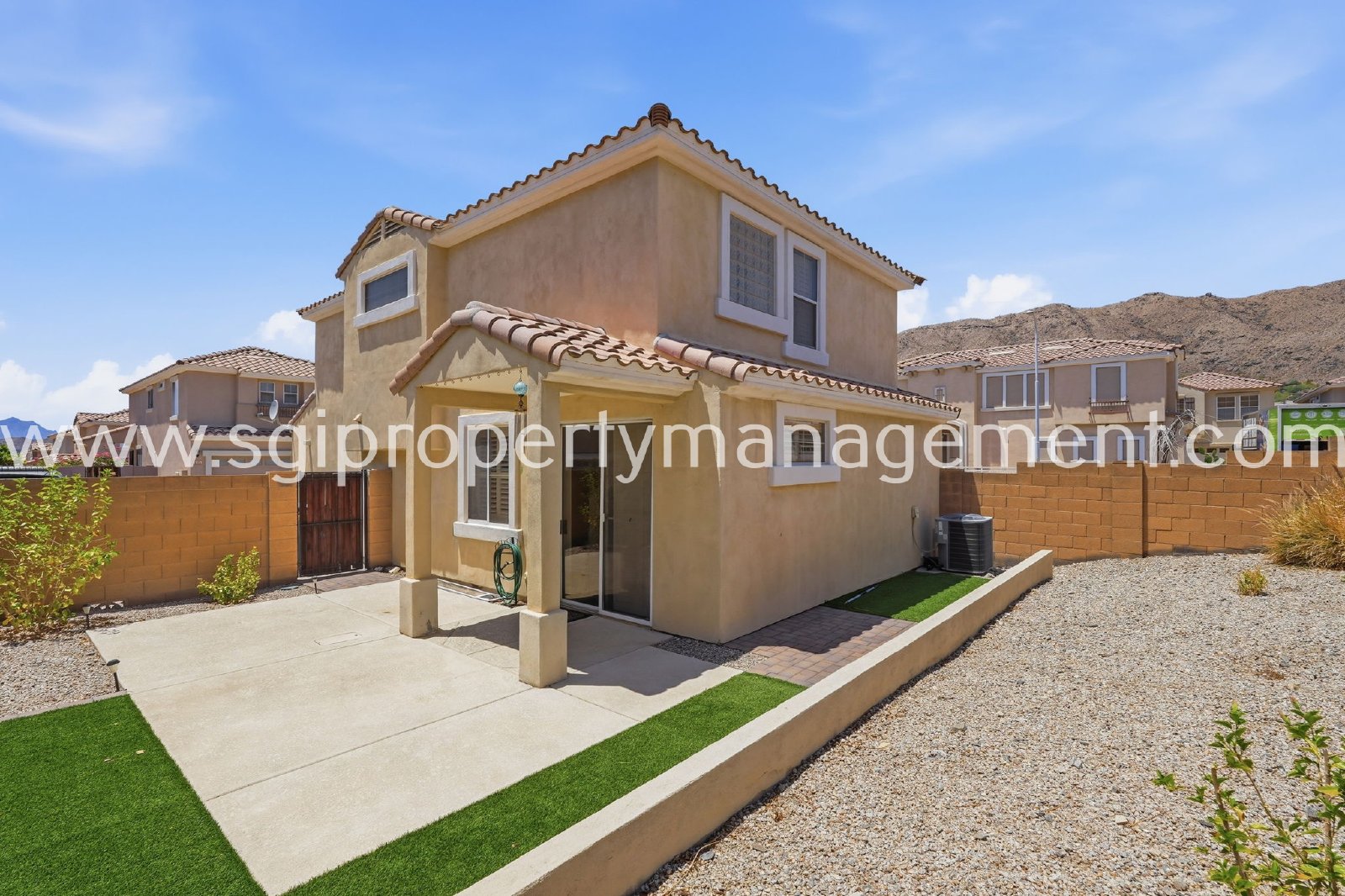 3 bedroom, 2.5 bathroom Ahwatukee home property image