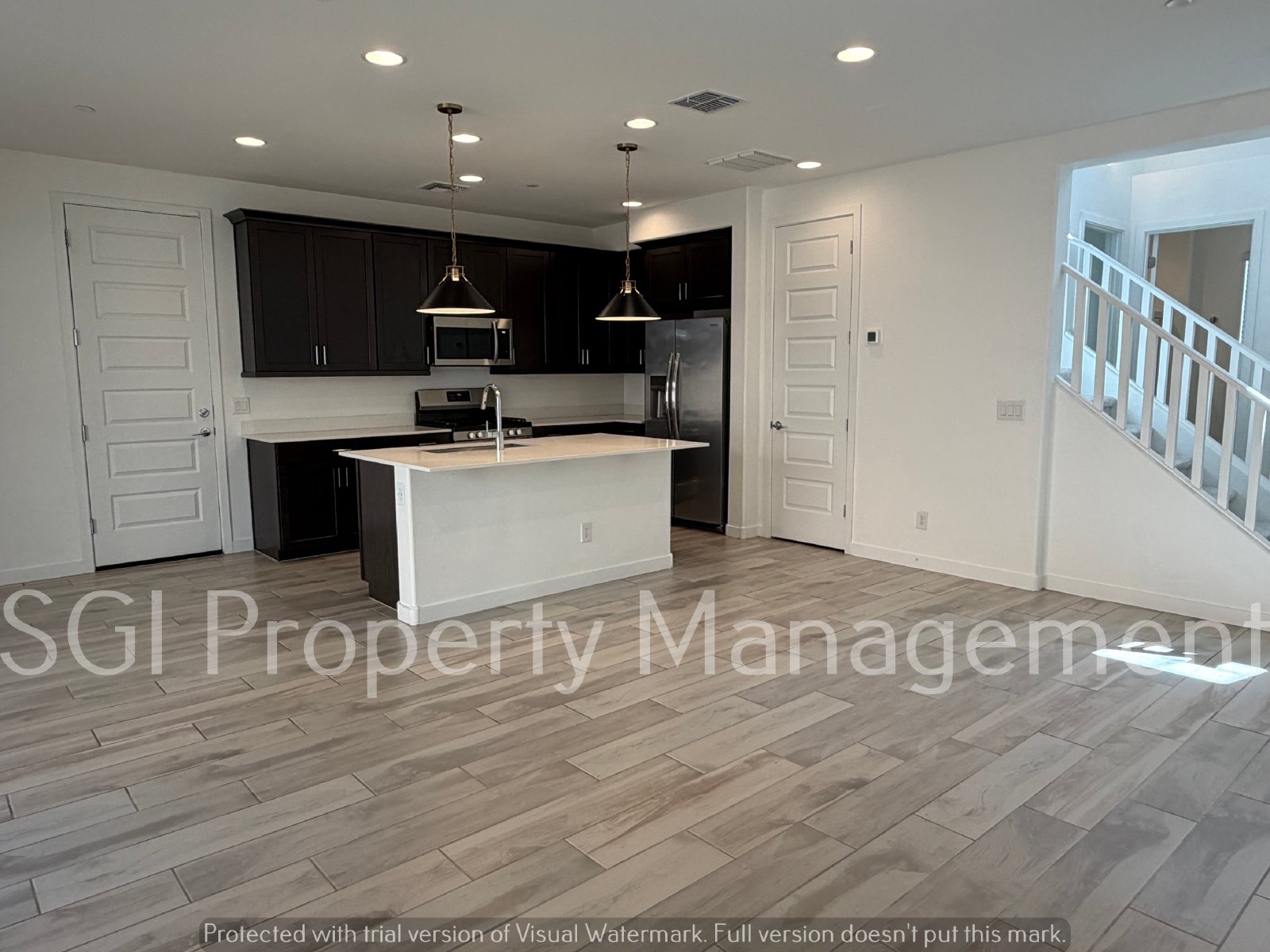 Beautiful 4 bedroom 3 bath Gilbert home for rent property image