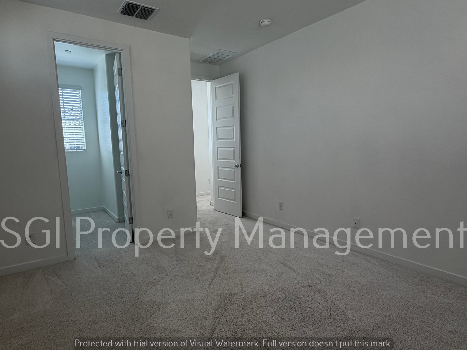 Beautiful 4 bedroom 3 bath Gilbert home for rent property image