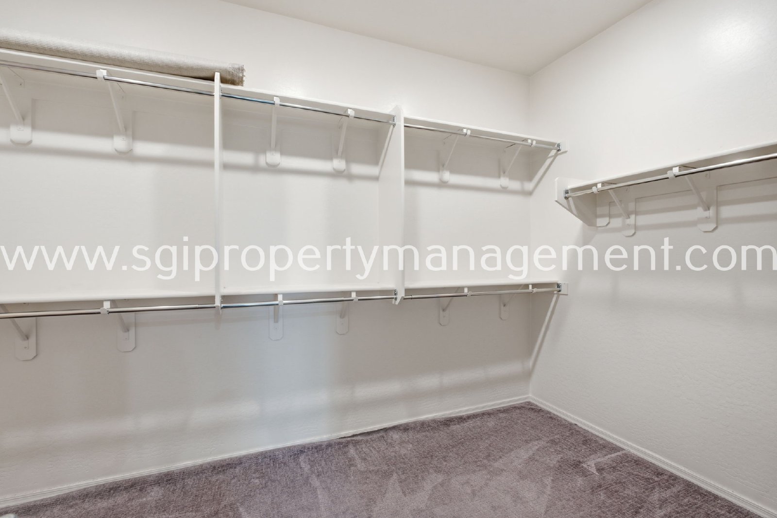 Beautiful 5 bedroom in Surprise property image