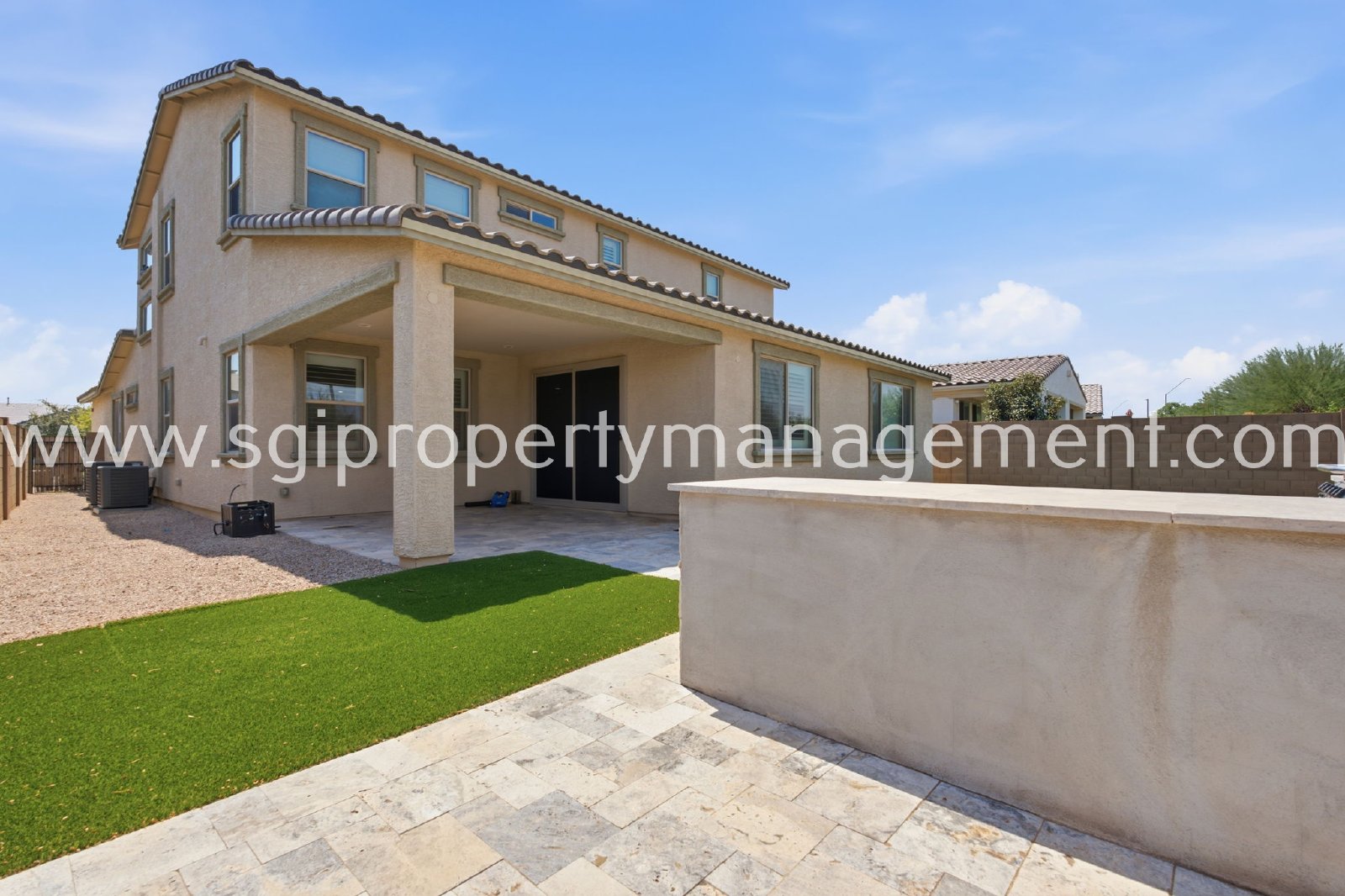 Beautiful 5 bedroom in Surprise property image