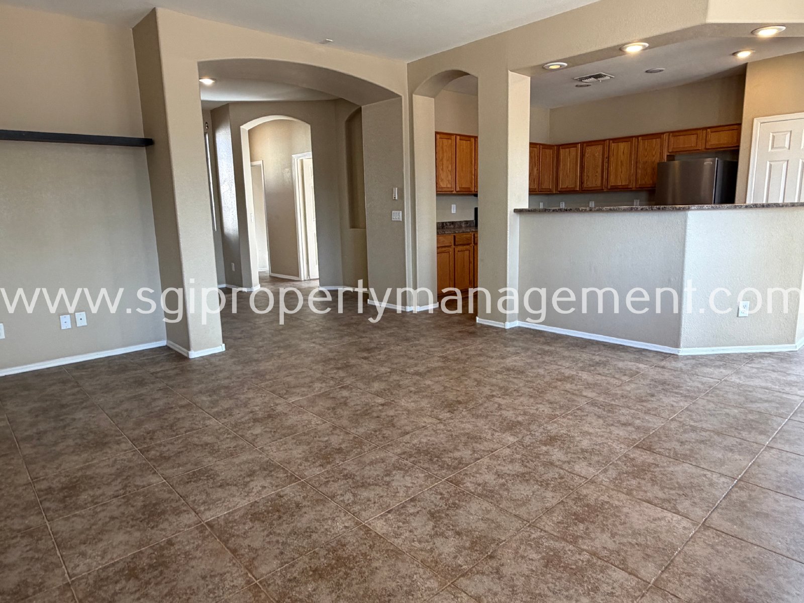 BEAUITFUL 4 BEDROOM RENTAL HOME! property image