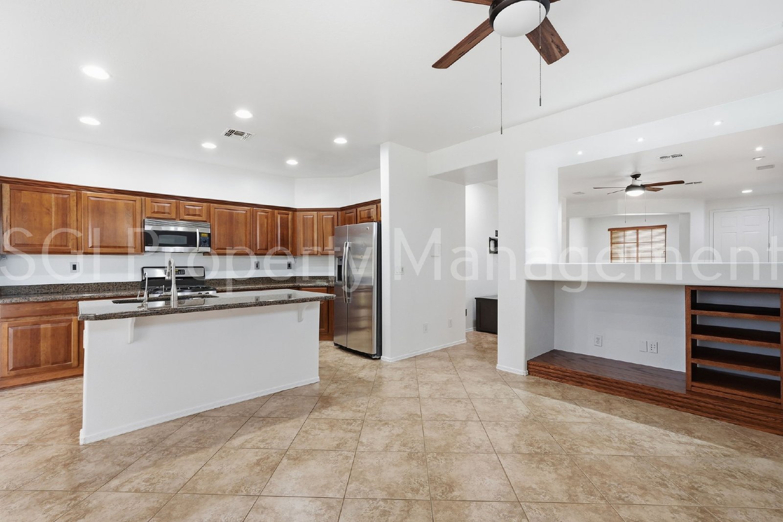 BEAUTIFUL ANTHEM HOME WITH PRIVATE POOL!! property image