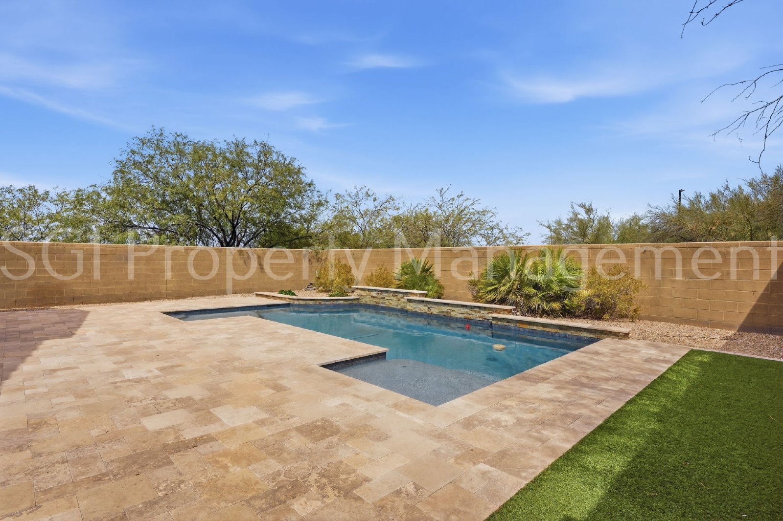 BEAUTIFUL ANTHEM HOME WITH PRIVATE POOL!! property image