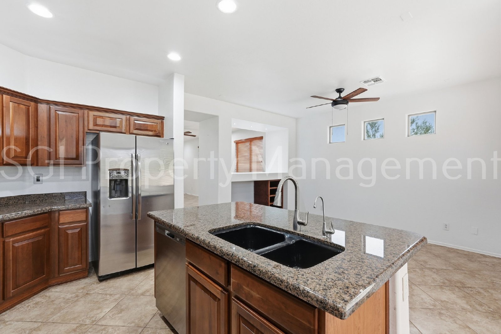 BEAUTIFUL ANTHEM HOME WITH PRIVATE POOL!! property image