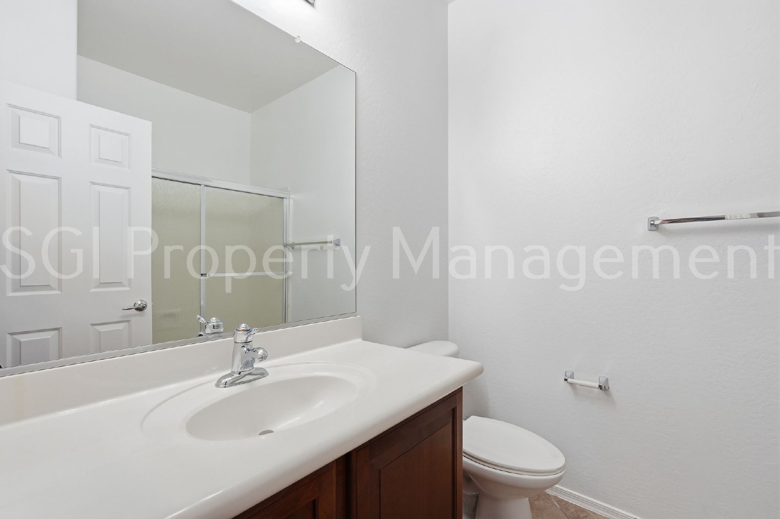 BEAUTIFUL ANTHEM HOME WITH PRIVATE POOL!! property image