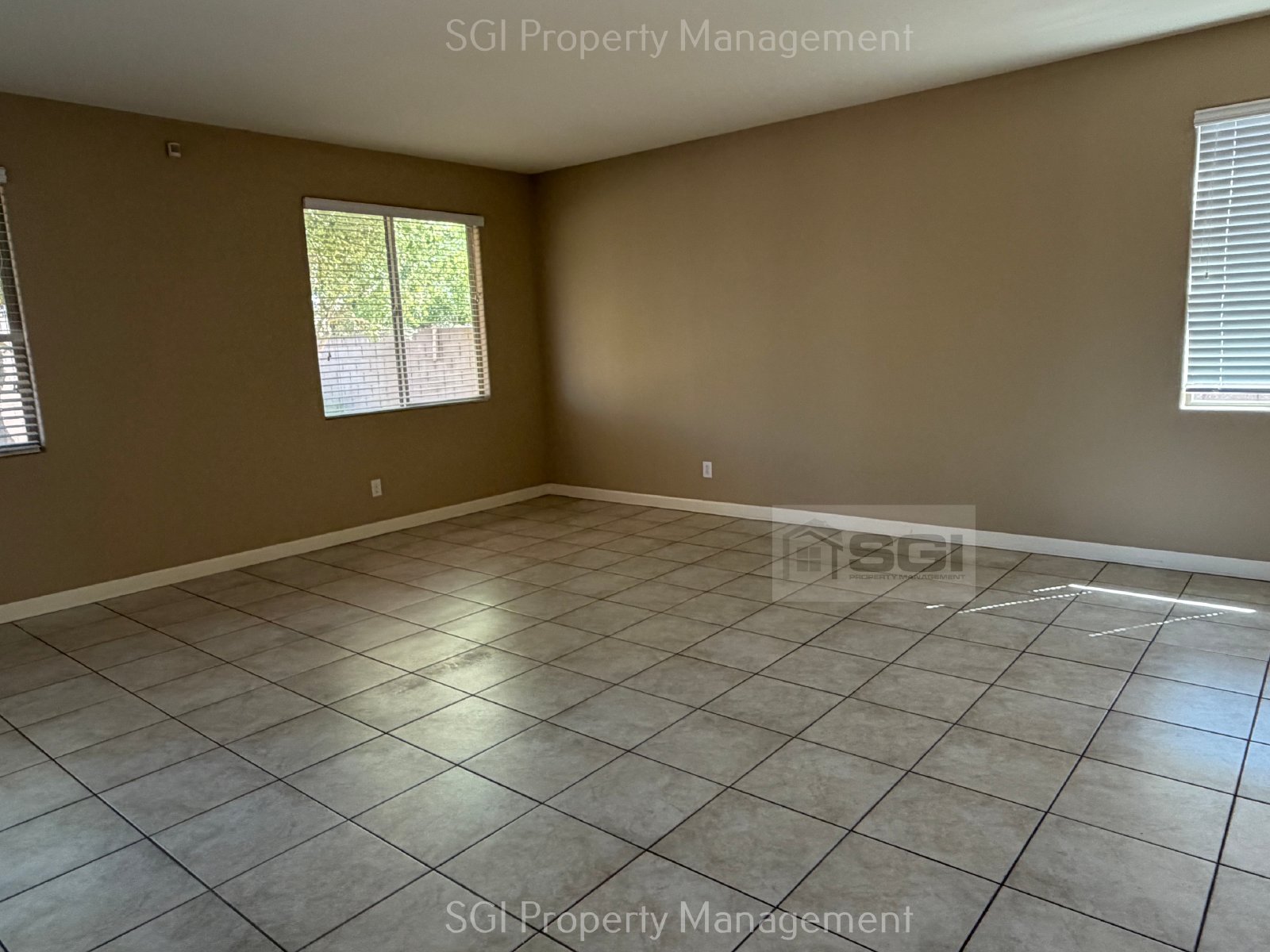 Beautiful Cul-De-Sac Home Near Park! property image