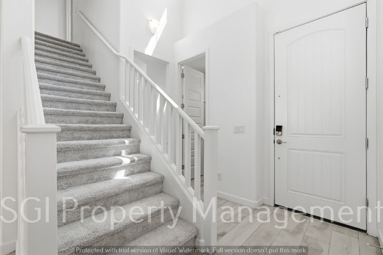 Beautiful 4 bedroom 3 bath Gilbert home for rent property image