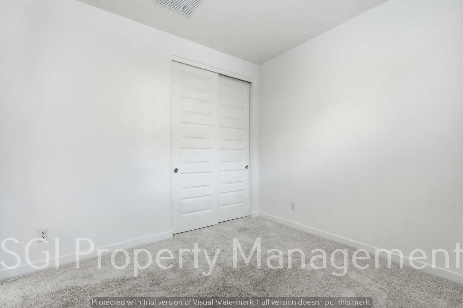 Beautiful 4 bedroom 3 bath Gilbert home for rent property image