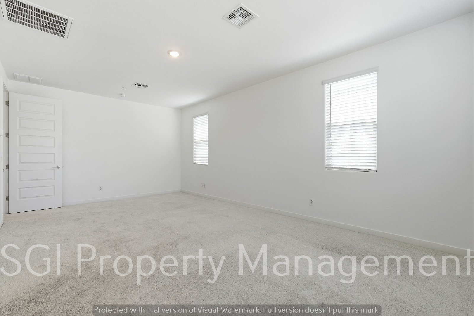 Beautiful 4 bedroom 3 bath Gilbert home for rent property image