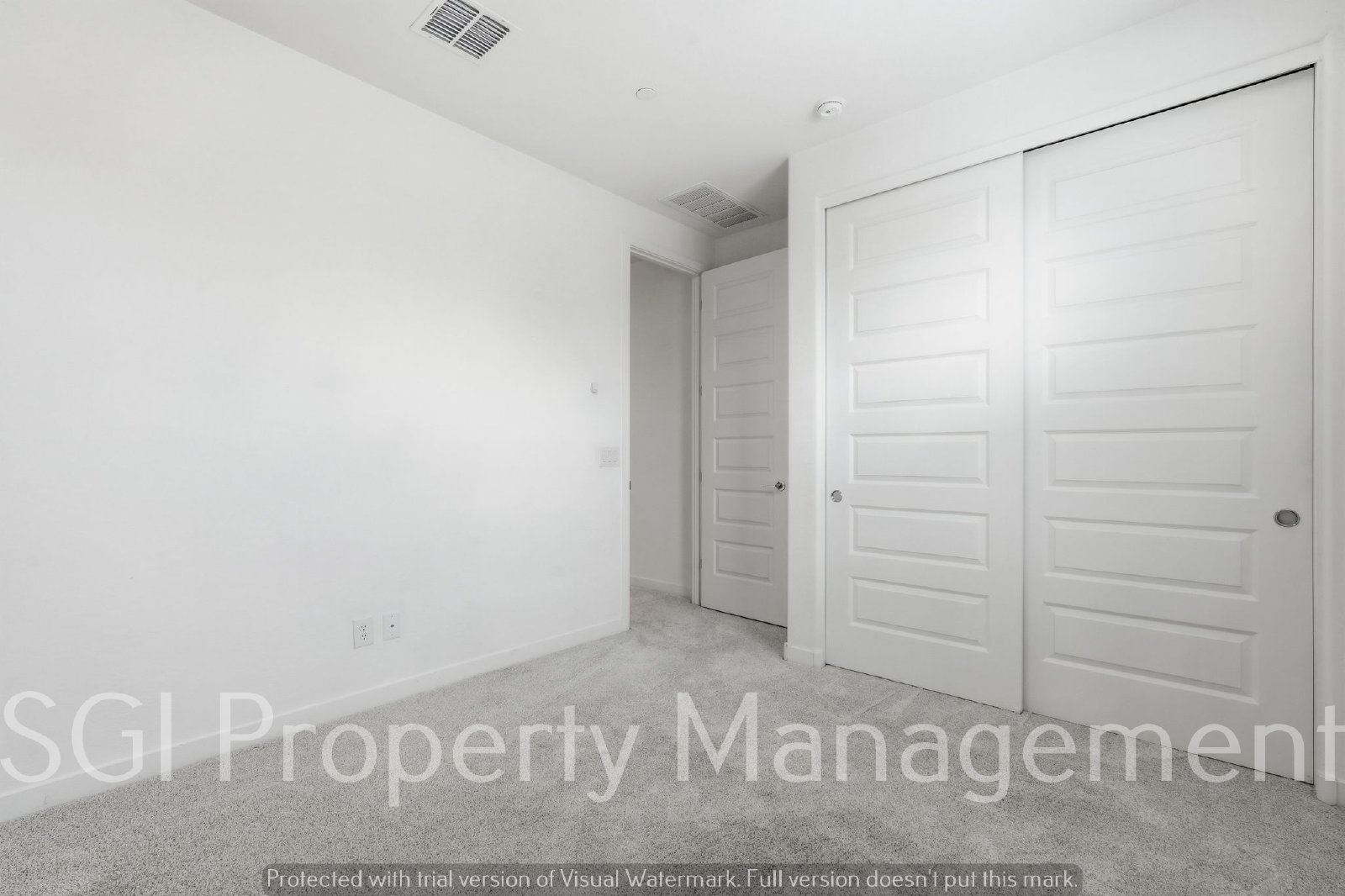 Beautiful 4 bedroom 3 bath Gilbert home for rent property image