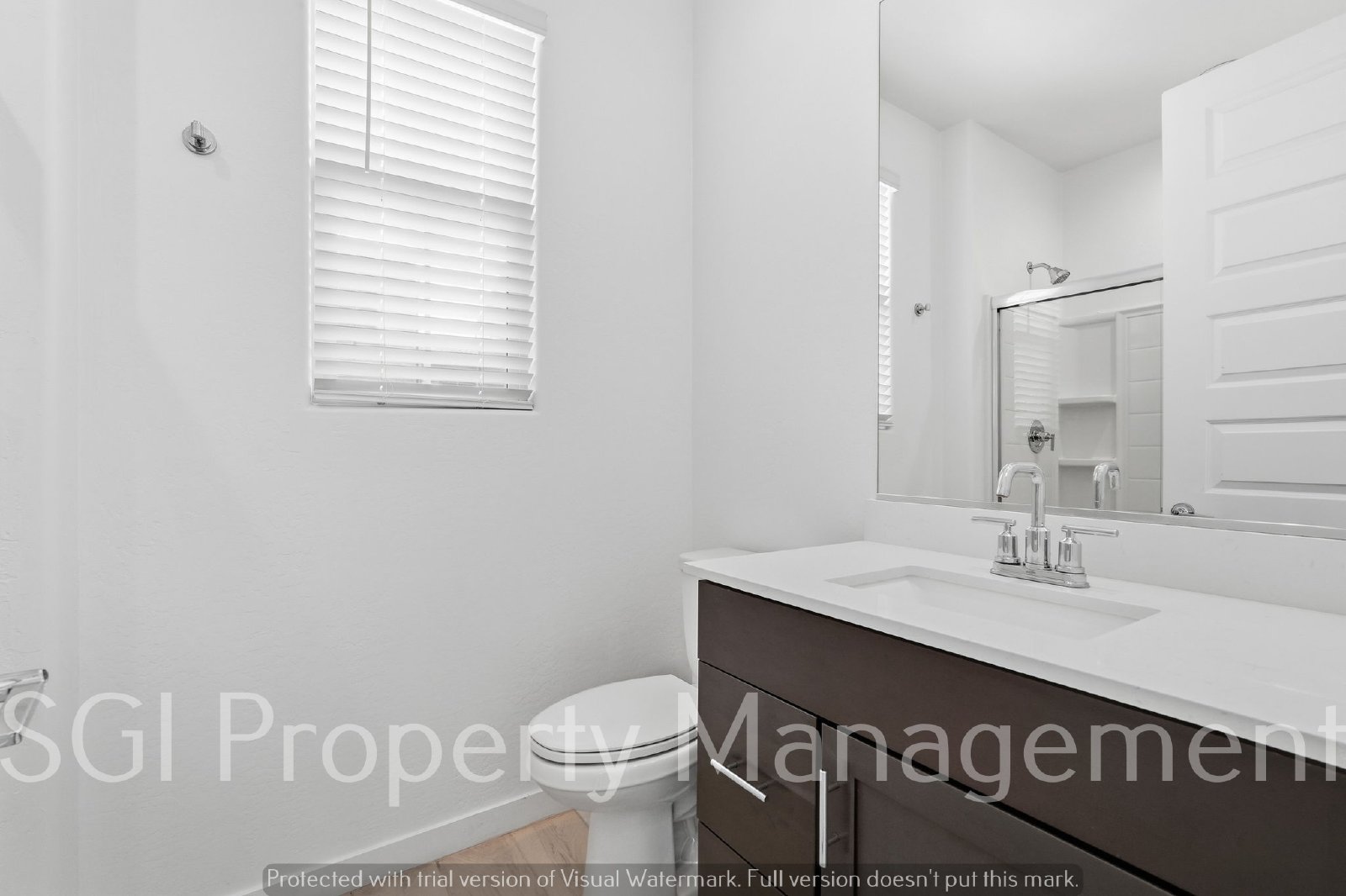 Beautiful 4 bedroom 3 bath Gilbert home for rent property image