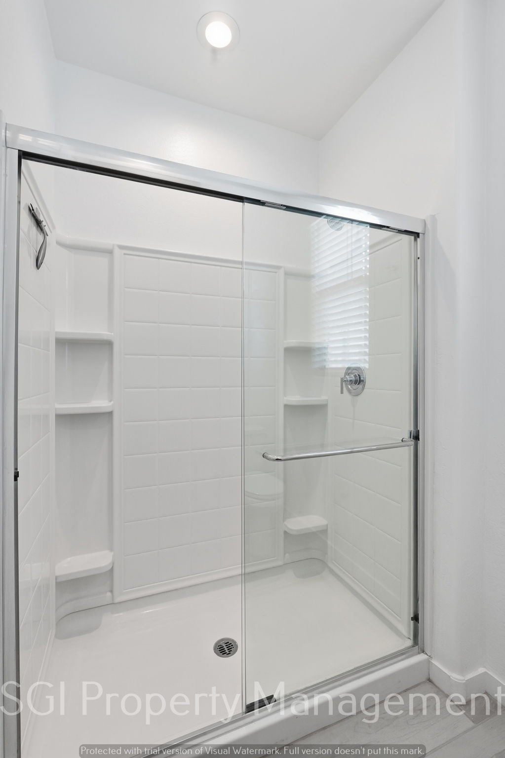 Beautiful 4 bedroom 3 bath Gilbert home for rent property image