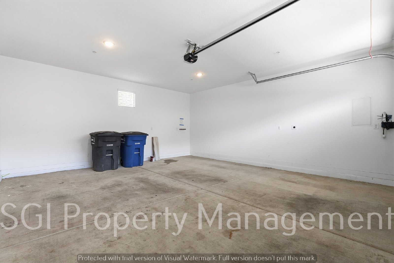 Beautiful 4 bedroom 3 bath Gilbert home for rent property image