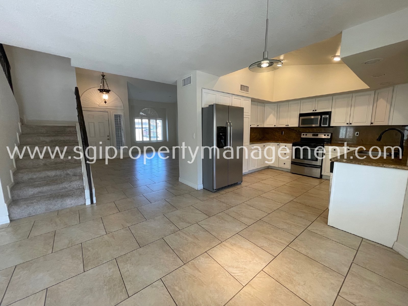 Ahwatukee Beauty in Mountain Ranch! property image