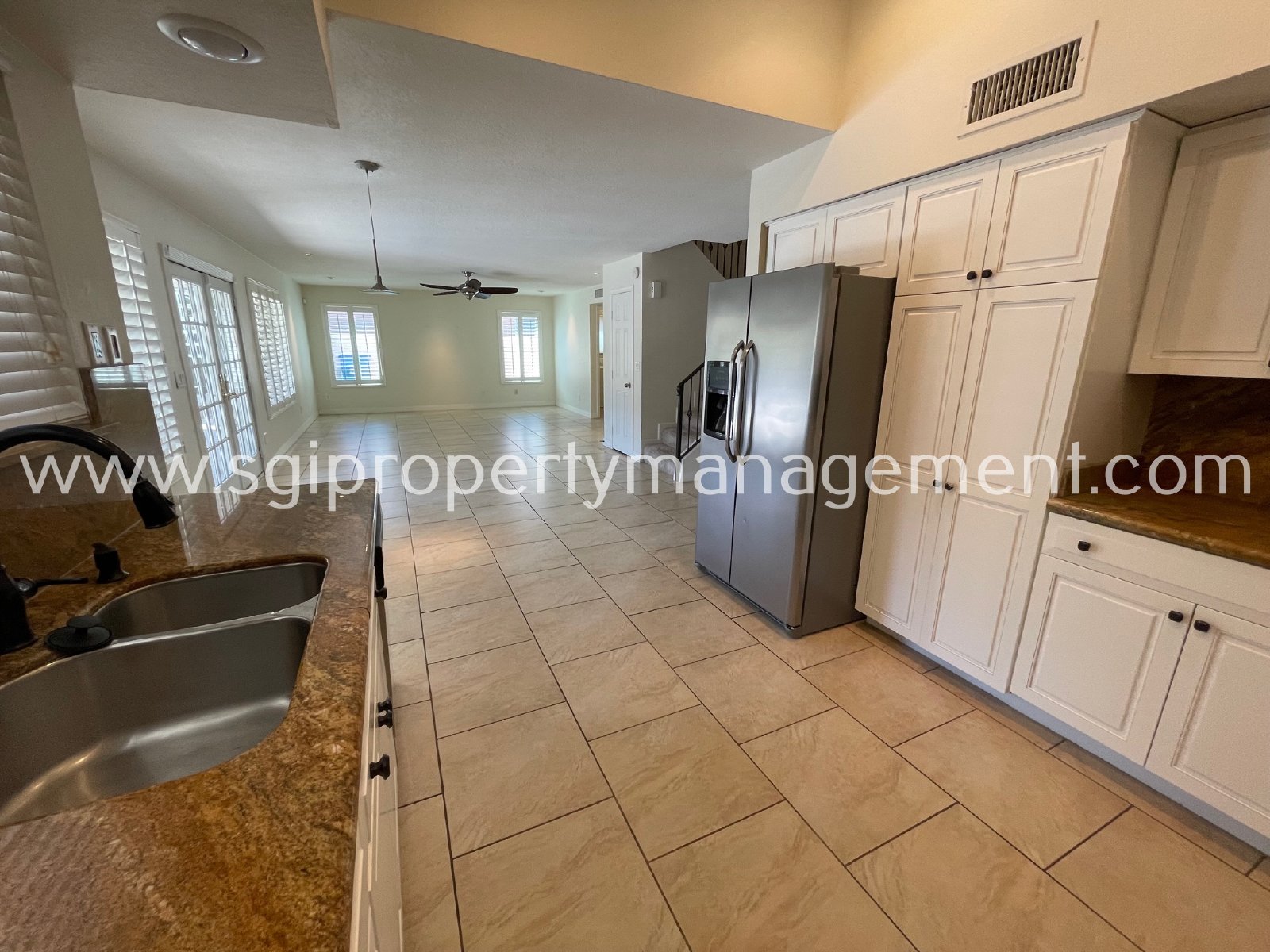 Ahwatukee Beauty in Mountain Ranch! property image