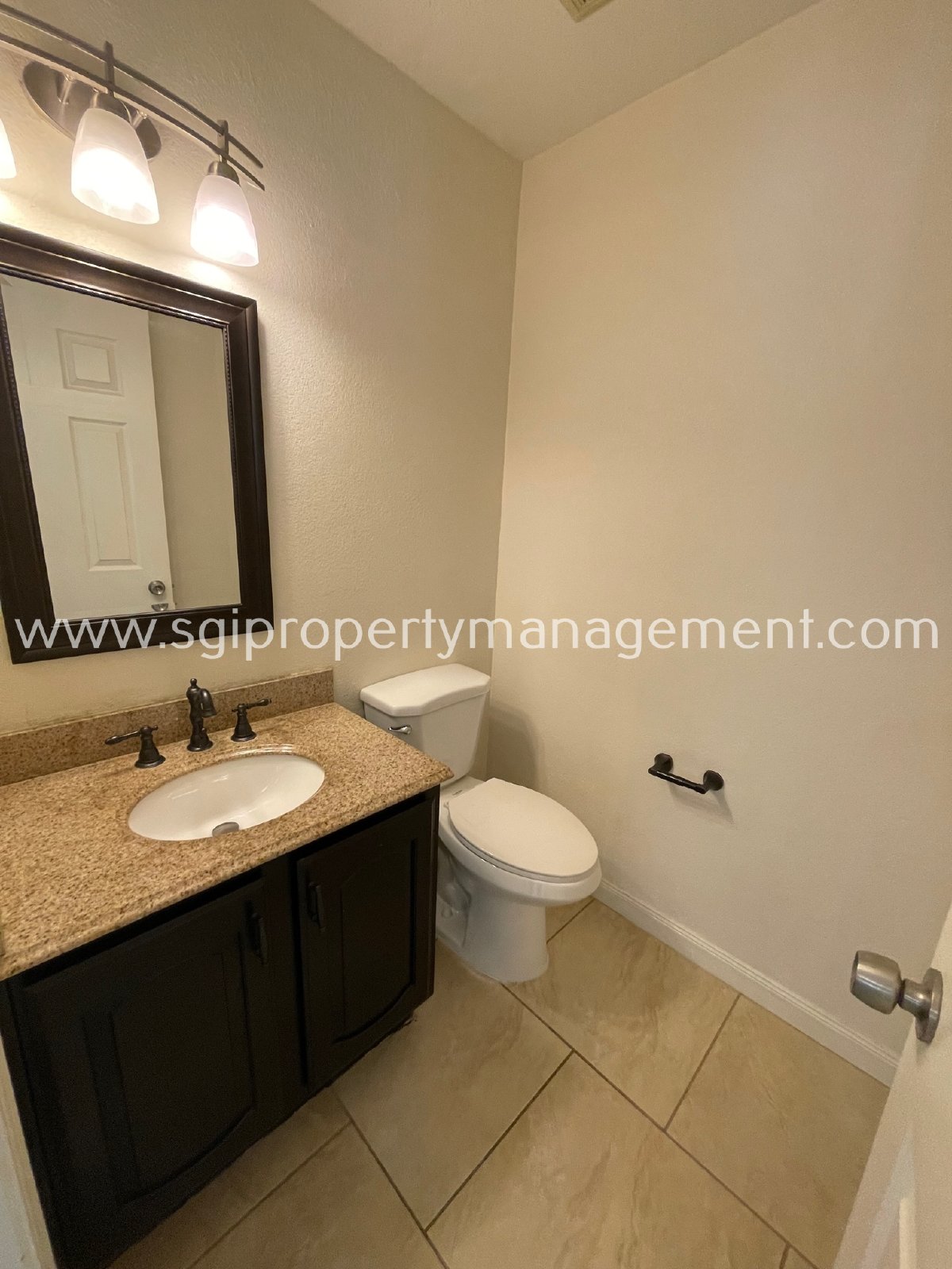 Ahwatukee Beauty in Mountain Ranch! property image