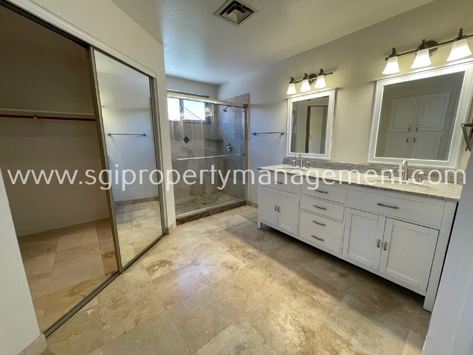 Ahwatukee Beauty in Mountain Ranch! property image