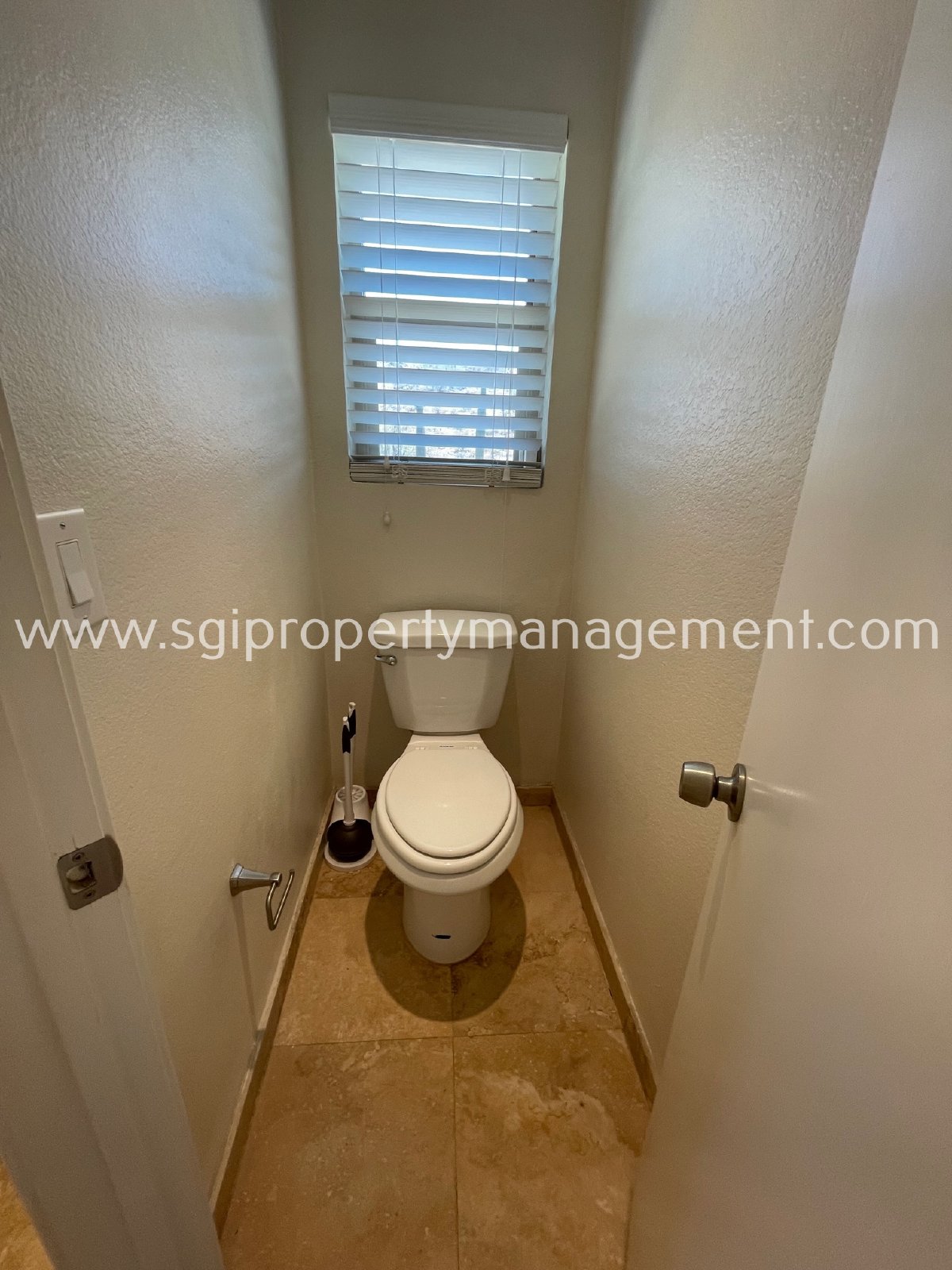 Ahwatukee Beauty in Mountain Ranch! property image