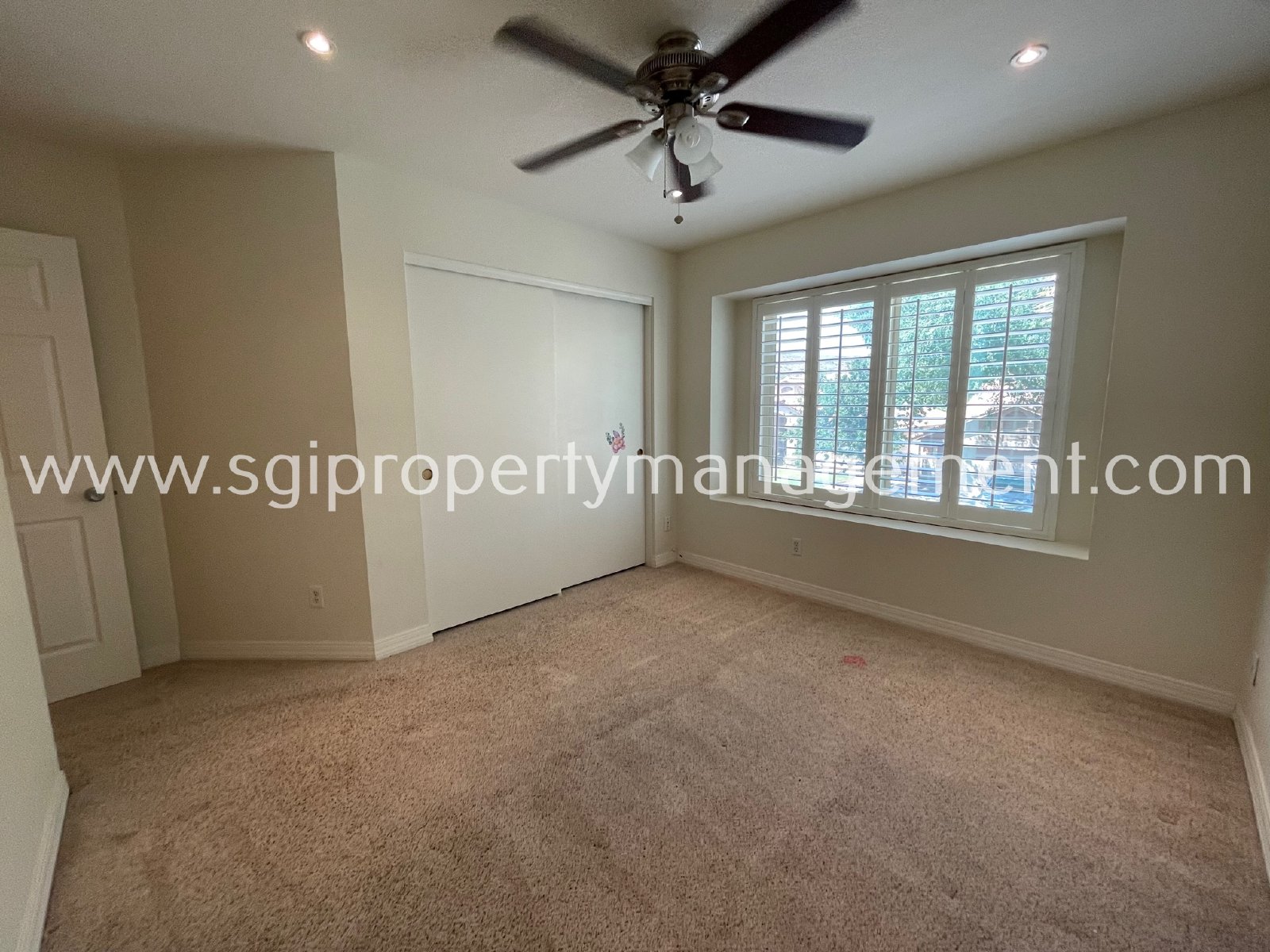 Ahwatukee Beauty in Mountain Ranch! property image