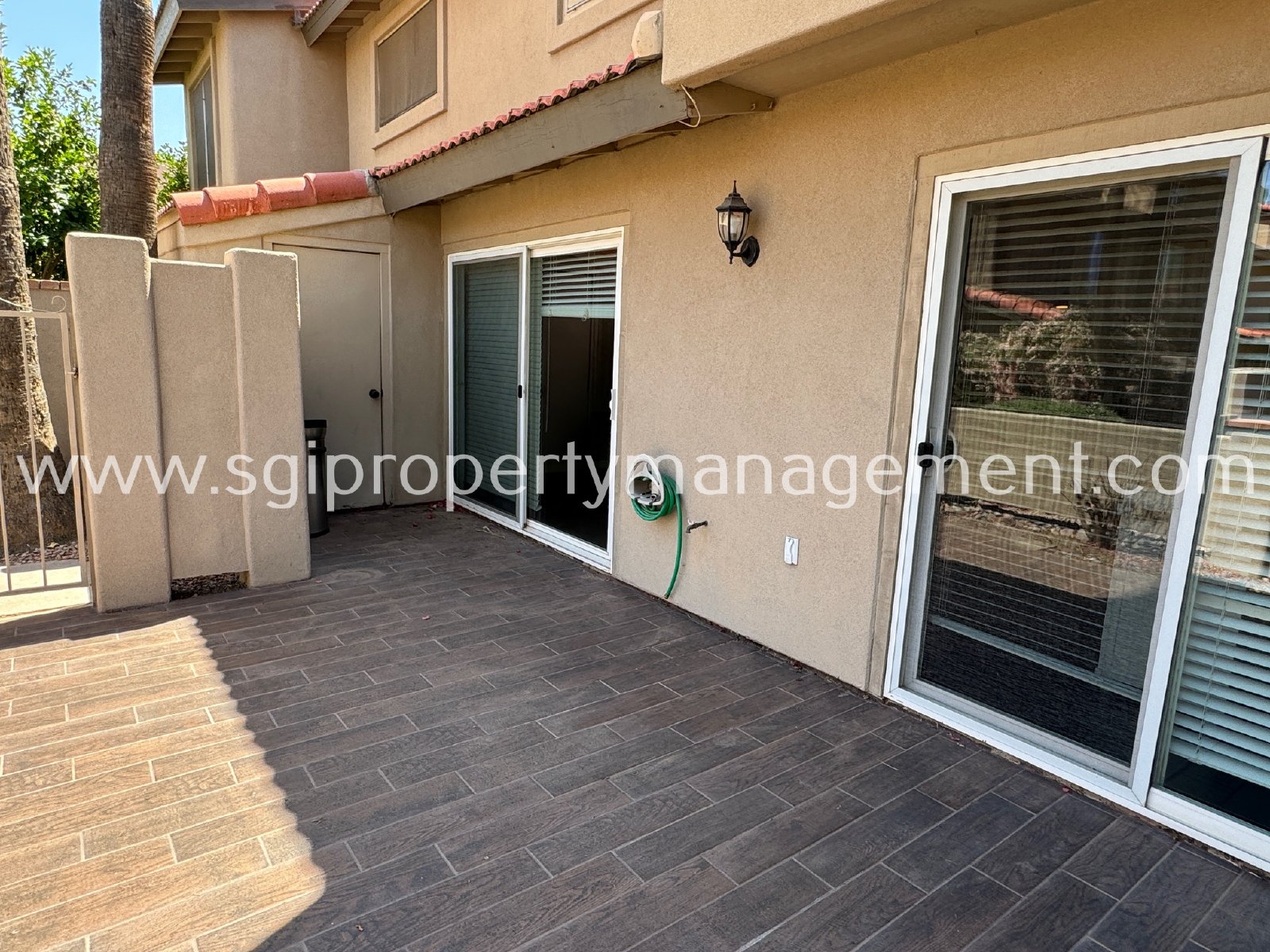 Modern Scottsdale home property image