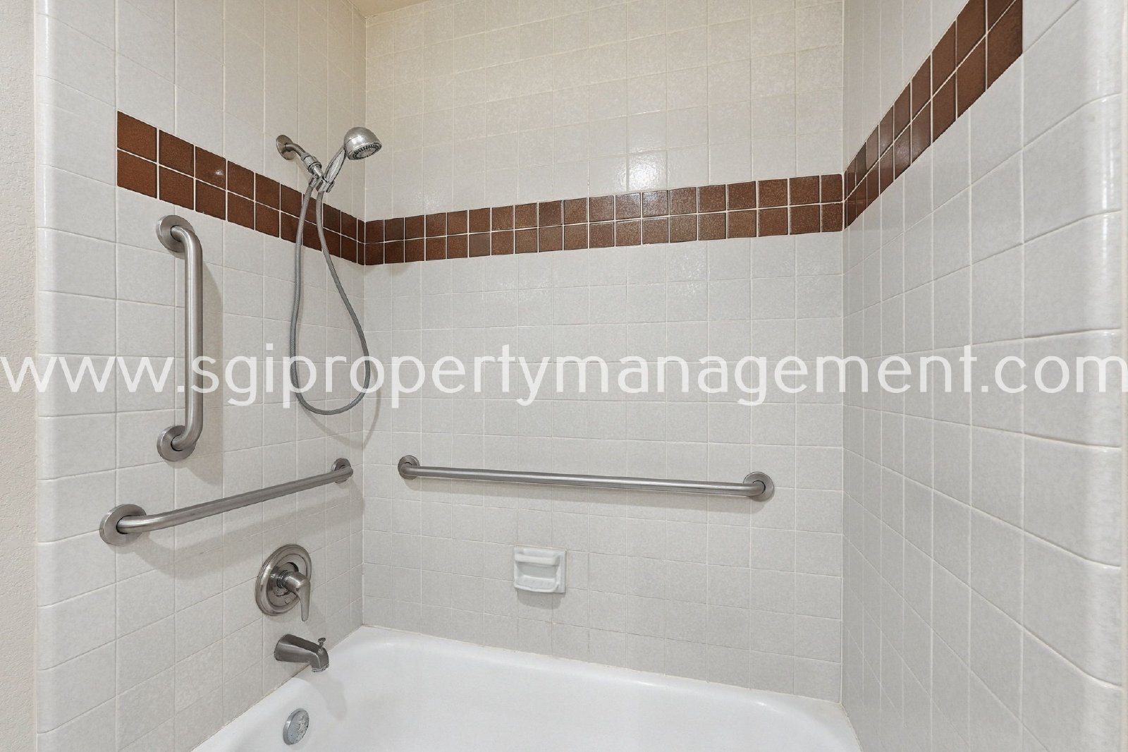 5 Bedroom Biltmore home for rent property image