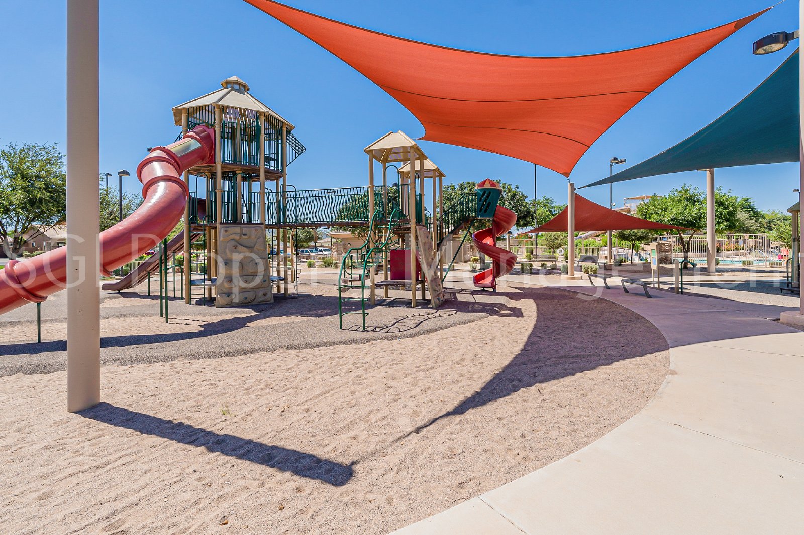 4 BEDROOM CASA GRANDE HOME property image
