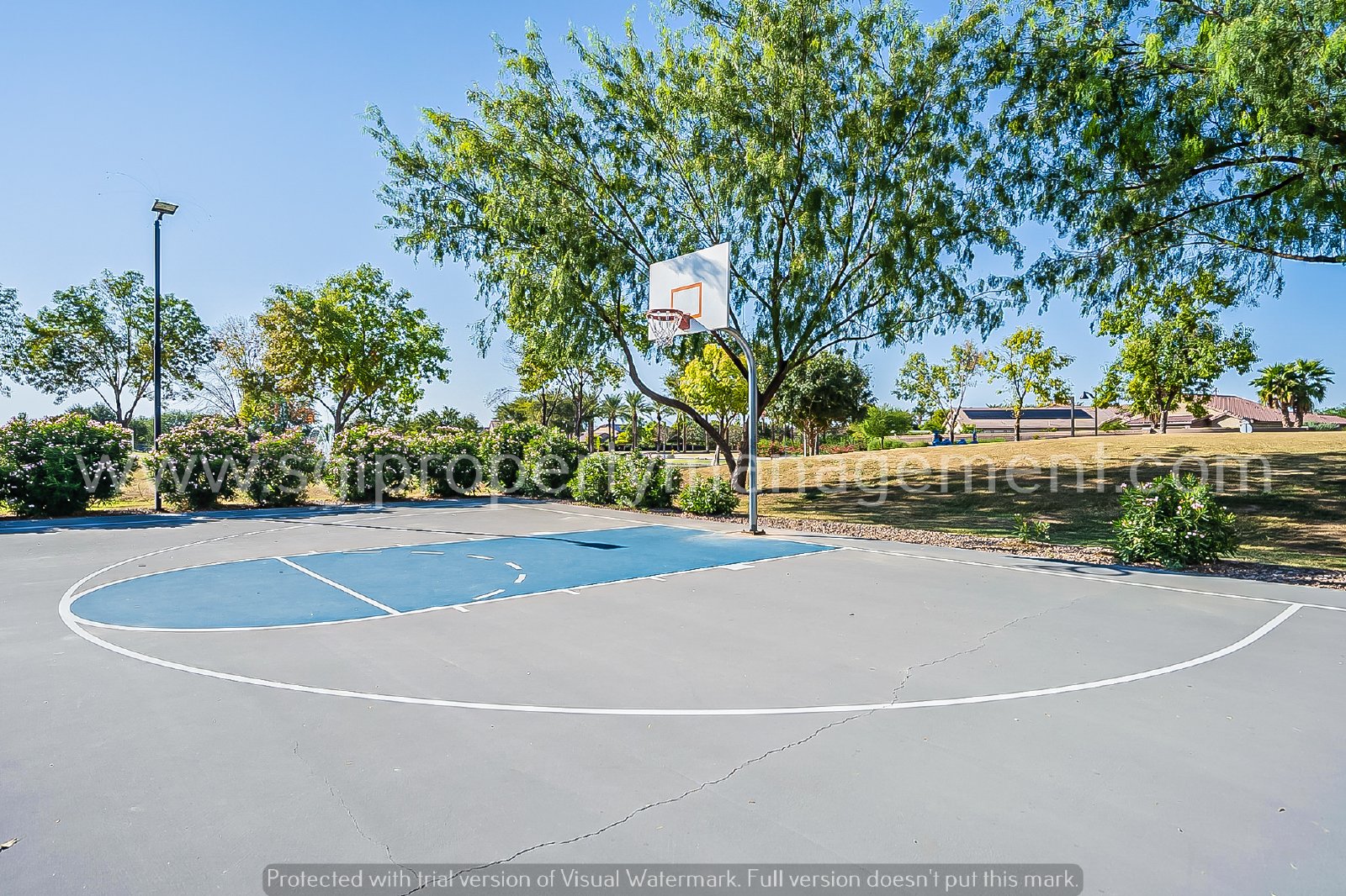 Beautiful split floorplan in a great neighborhood property image
