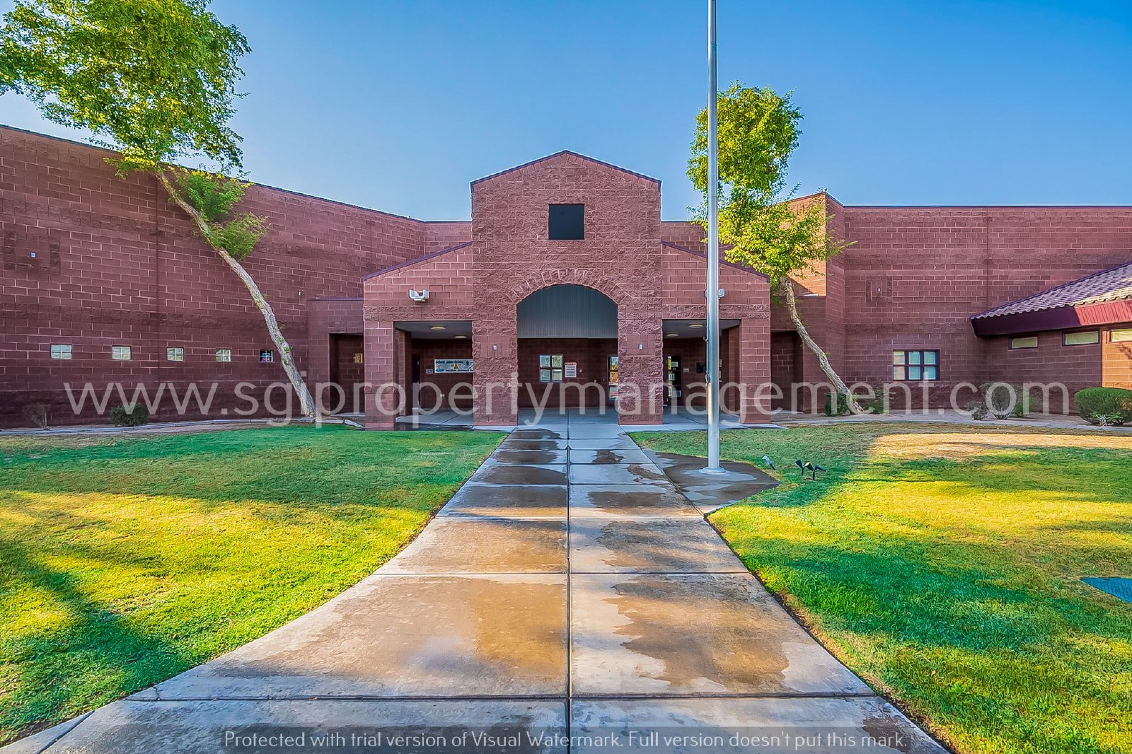 Beautiful split floorplan in a great neighborhood property image