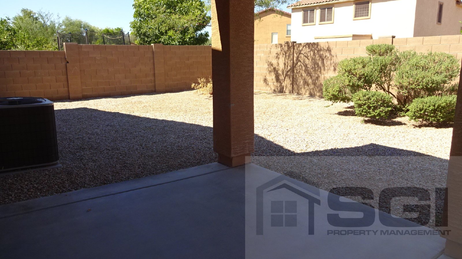Beautiful split floorplan in a great neighborhood property image