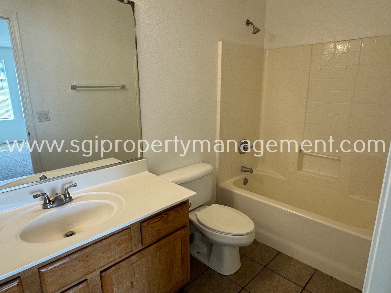 4 bedroom 2.5 bath in Coldwater Springs. property image