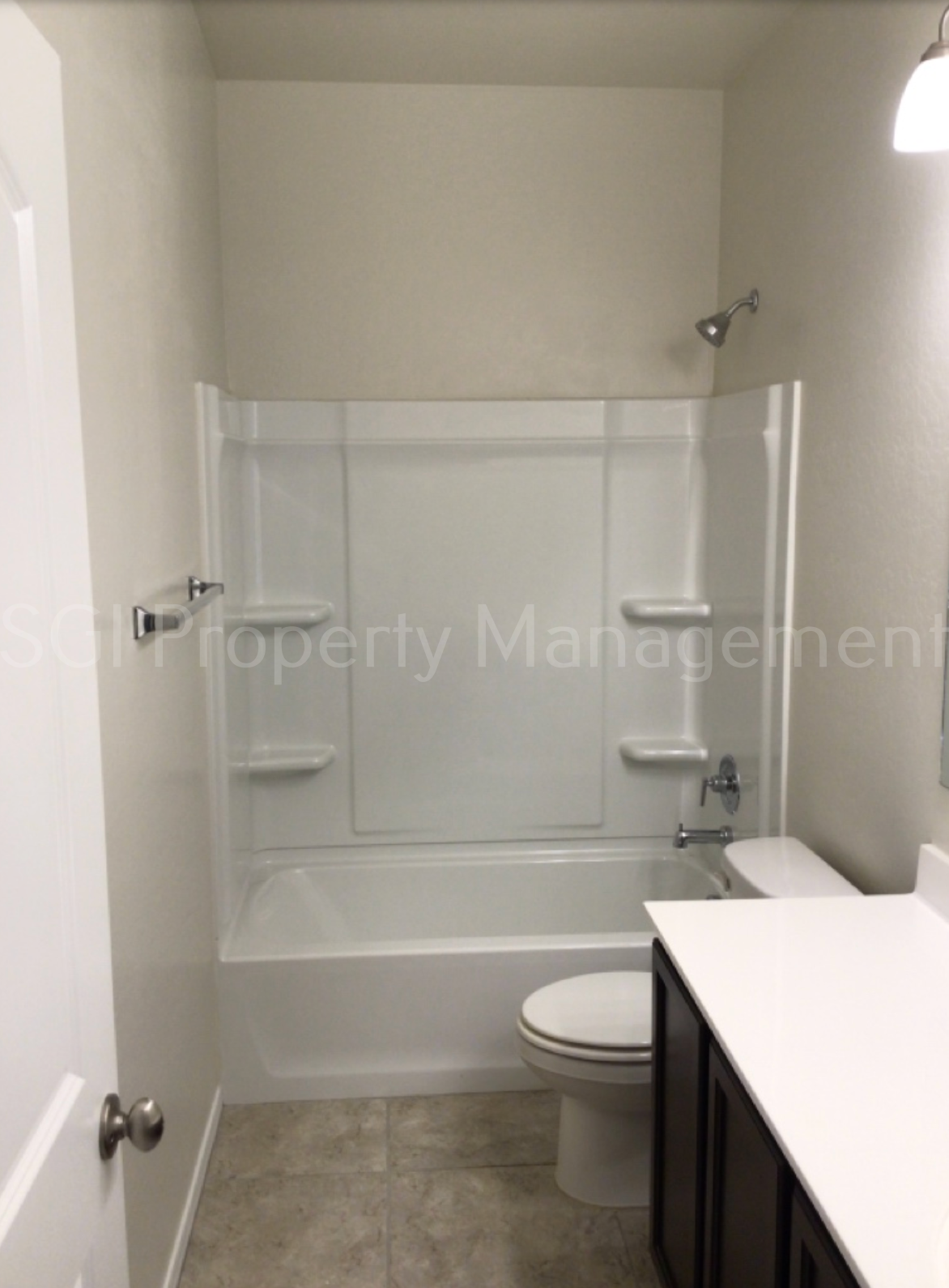 Beautiful home ready for move in property image